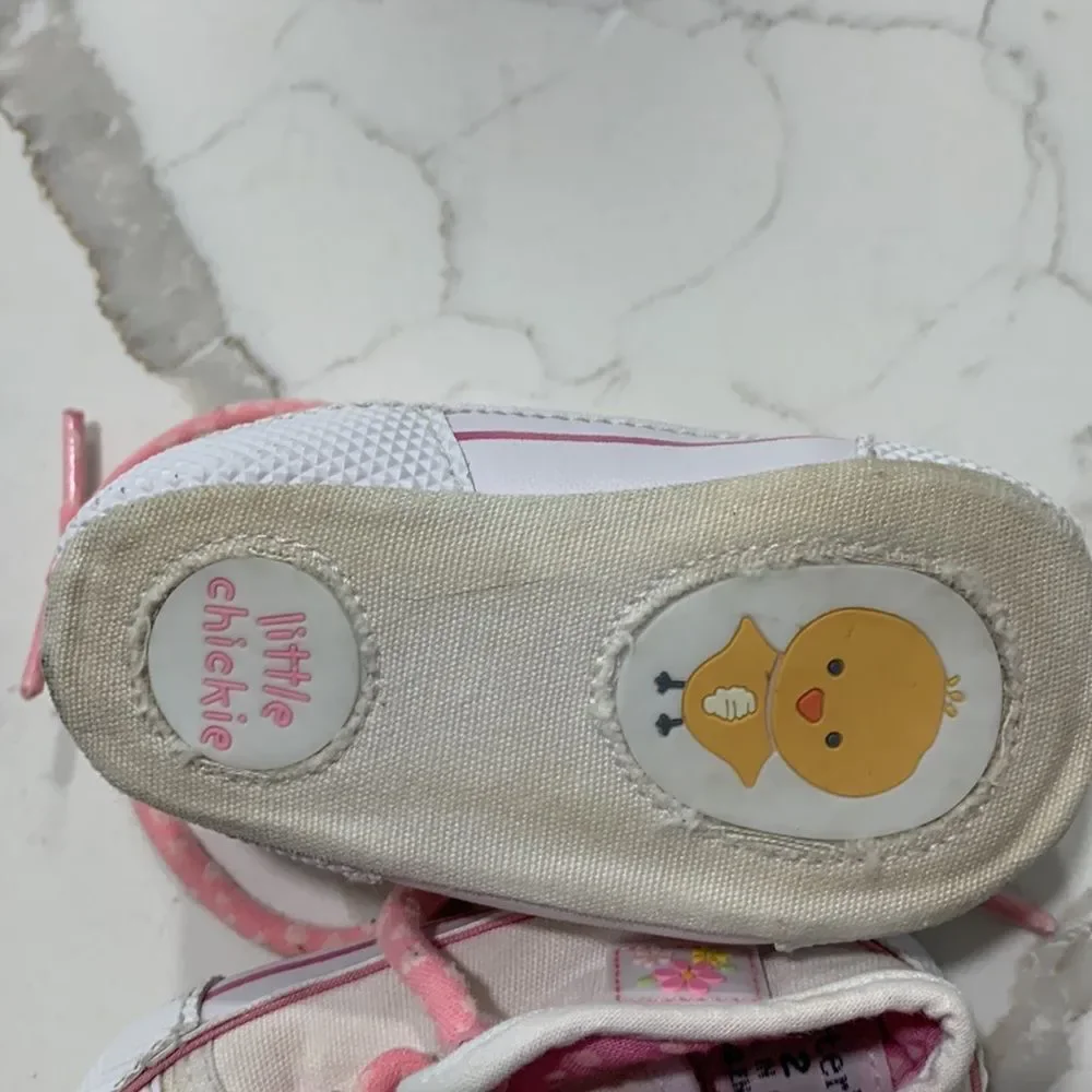 Carter’s INFANT BABY HIGH TOP White Pink Walking Fashion Sneakers Shoes Size 2